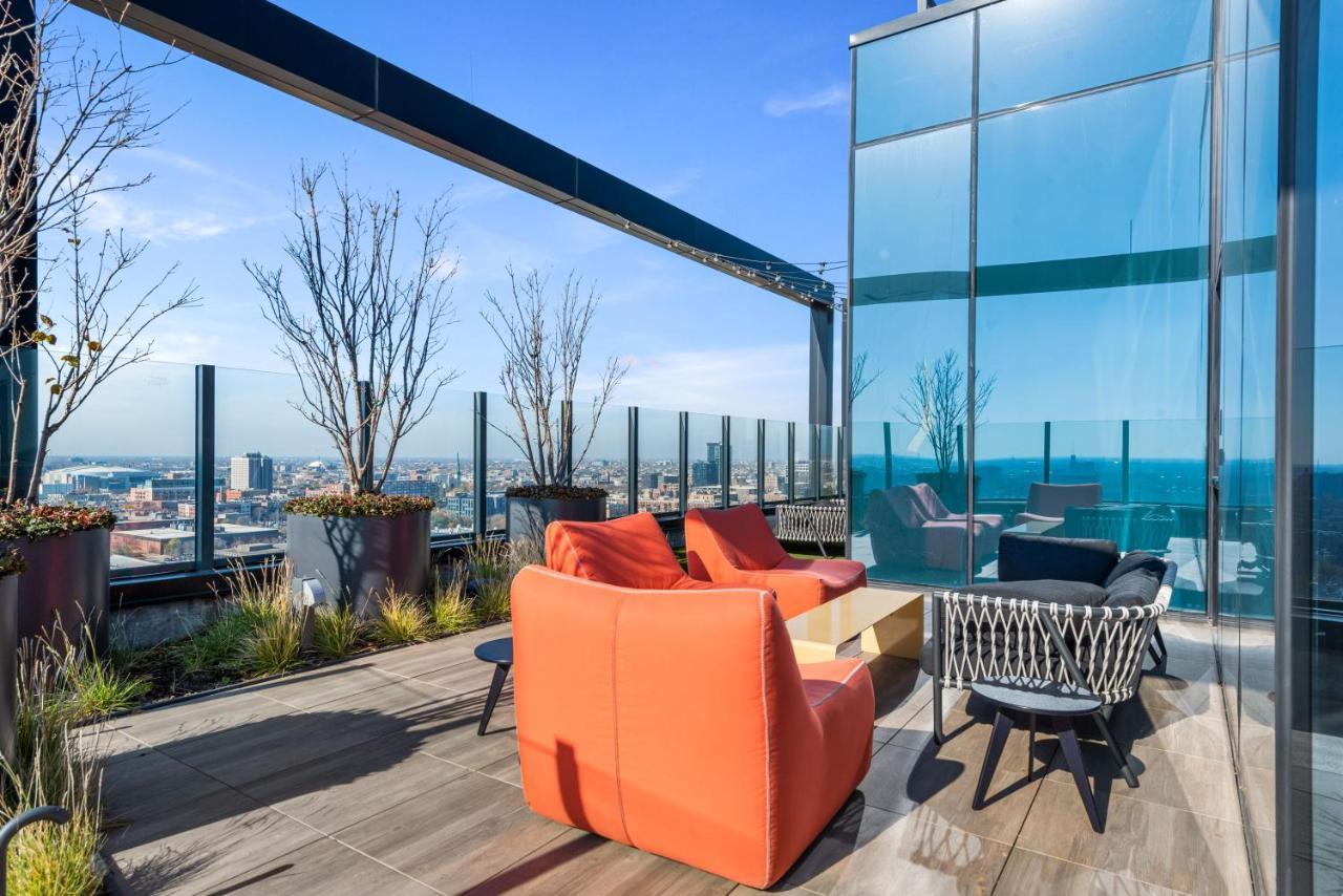 Avra Stylish Prime West Loop Location Near Union Park Apartment *