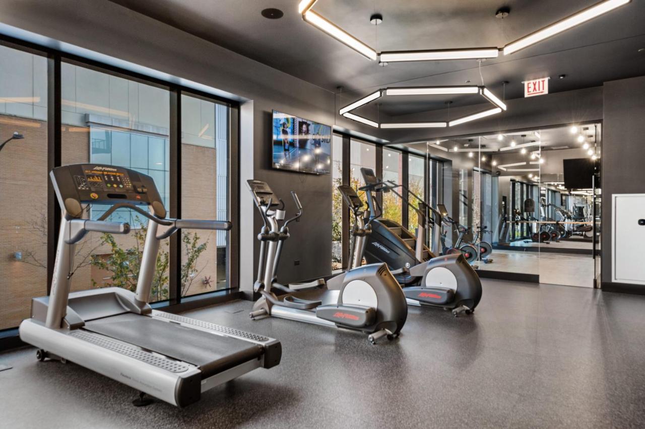 Avra Stylish Prime West Loop Location Near Union Park
