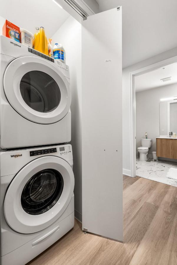 Avra Stylish Prime West Loop Location Near Union Park Chicago